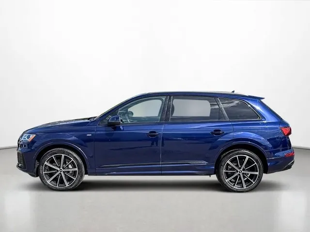 Audi Q7 2022 photo 2