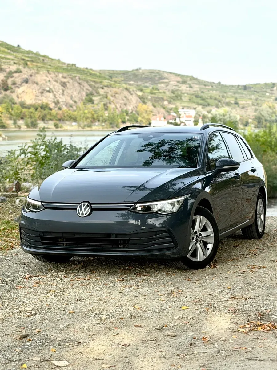 Volkswagen Golf 2021 photo 2