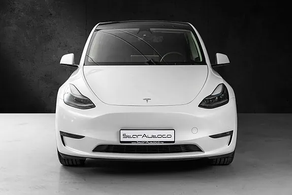 Tesla Model Y 2024 photo 3