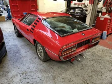 Alfa Romeo Montreal