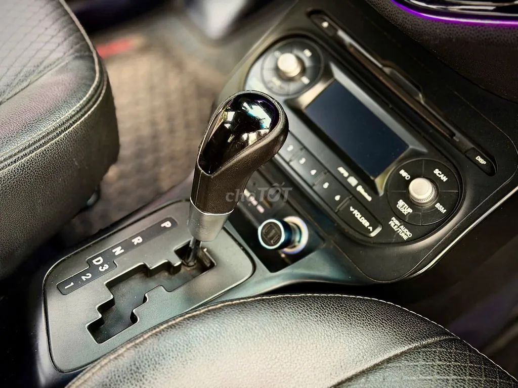 Kia Morning 2012 photo 2