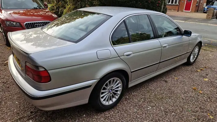 BMW 5 Series 1999 photo 4