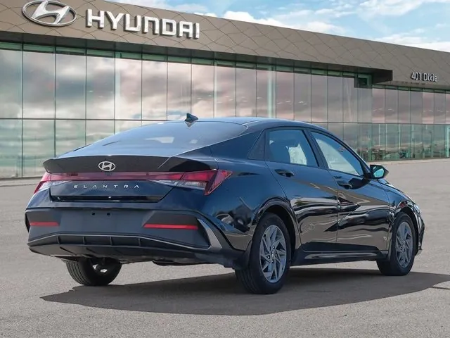 Hyundai Elantra 2024 photo 5