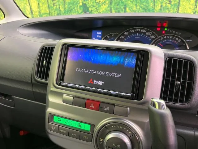 Daihatsu Tanto 2012 photo 3