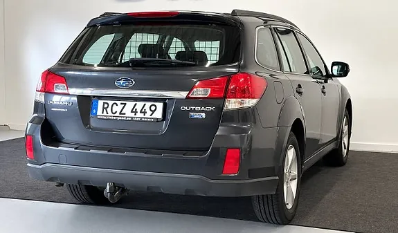 Subaru Outback 2014 photo 4