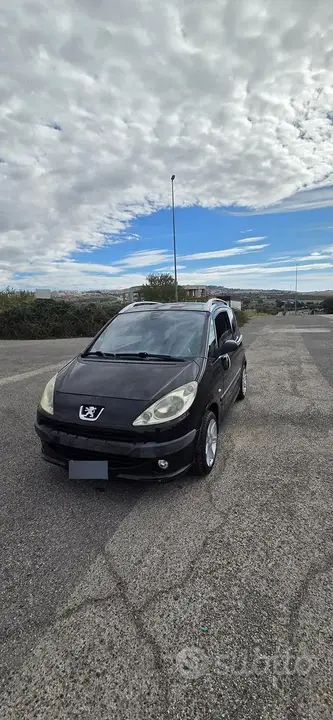Peugeot 1007