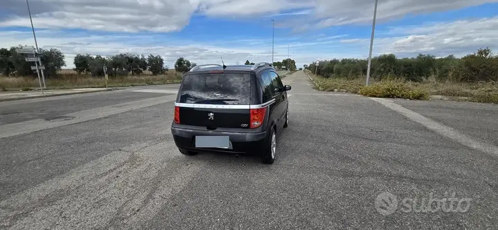 Peugeot 1007 2006 photo 3