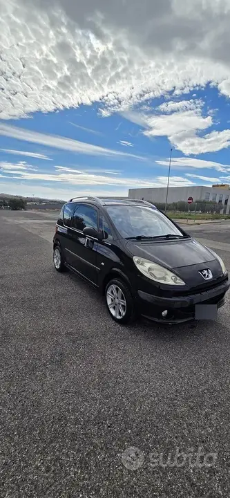 Peugeot 1007 2006 photo 2