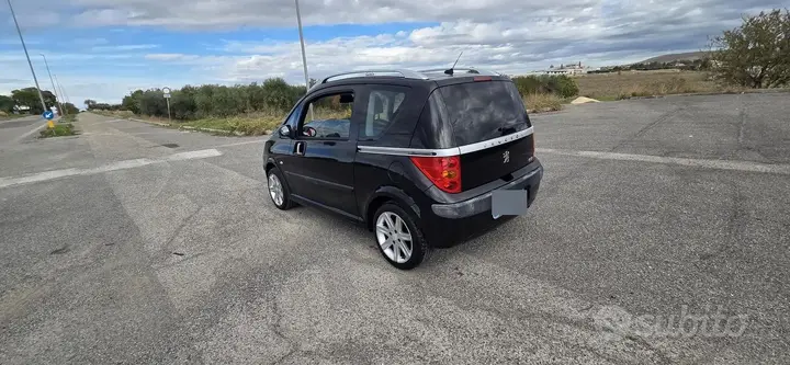 Peugeot 1007 2006 photo 4