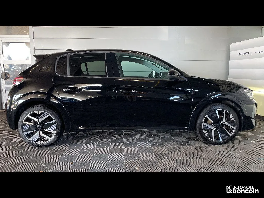 Peugeot 208 2025 photo 5