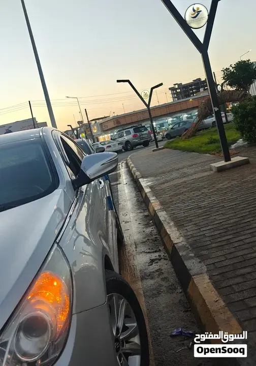 Hyundai Sonata 2011 photo 4