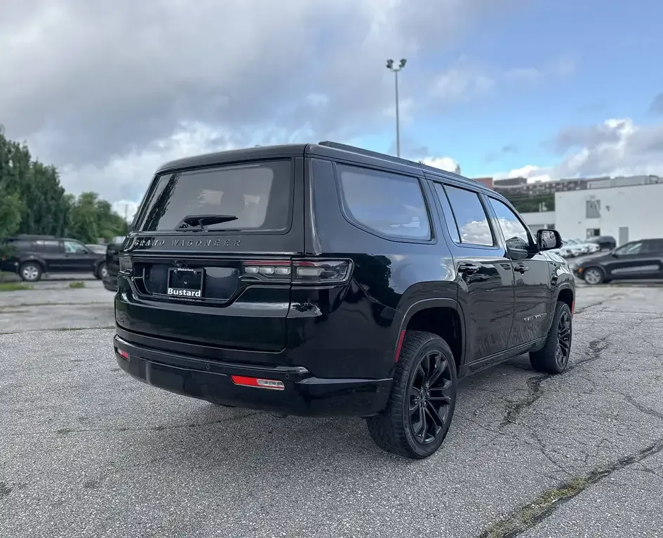 Jeep Grand Wagoneer 2023 photo 5