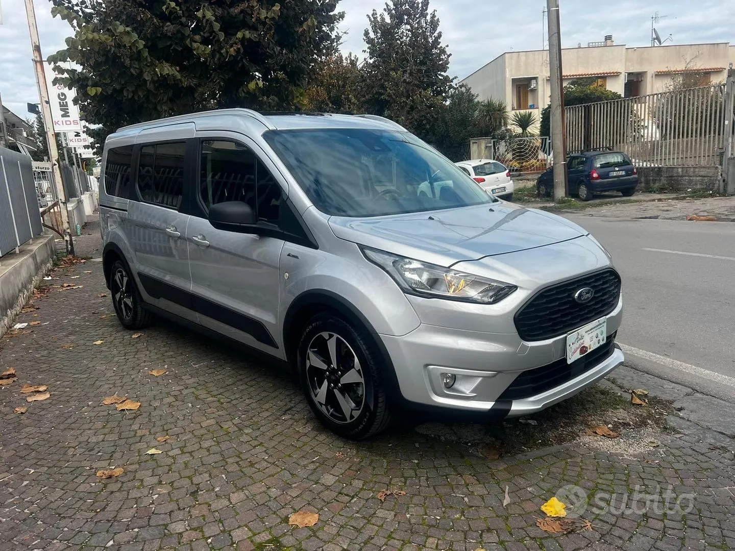 Ford Tourneo Connect 2022 photo 2