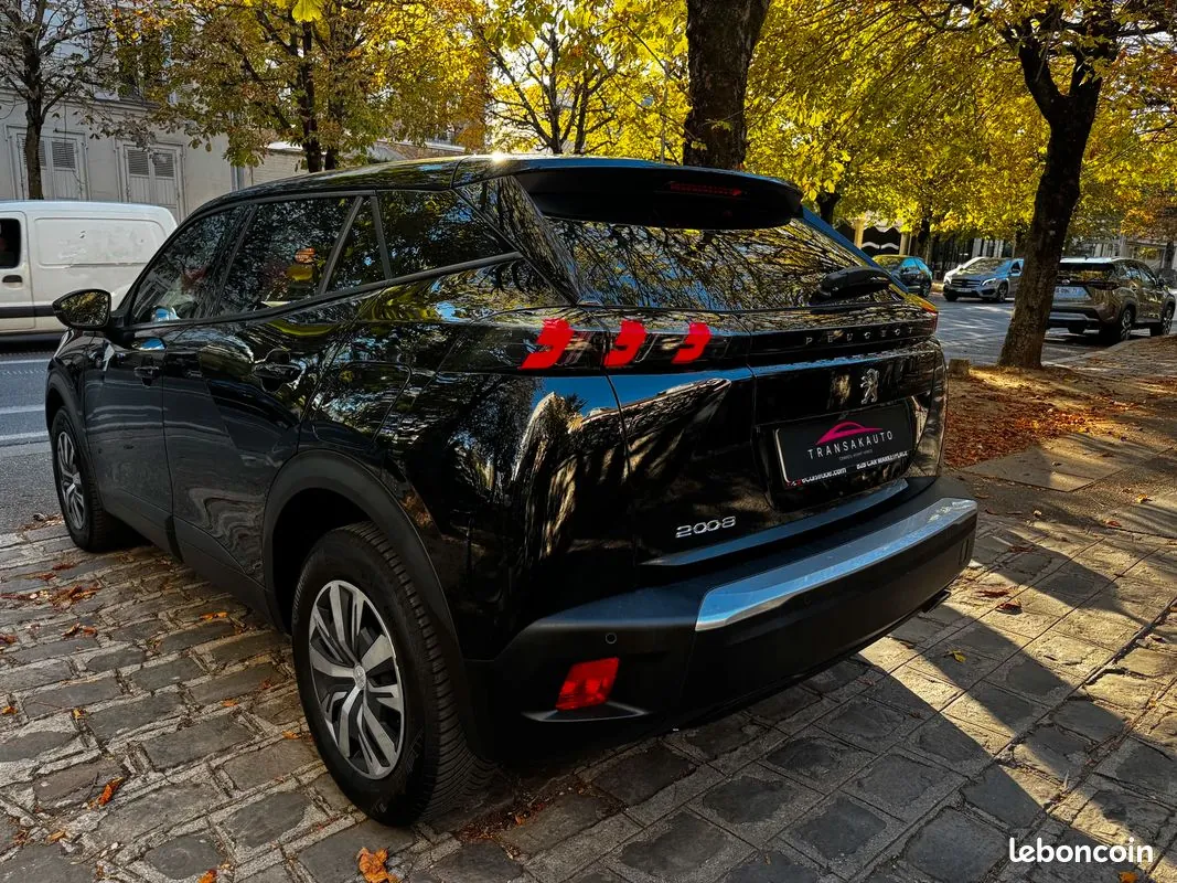 Peugeot 2008 2021 photo 5