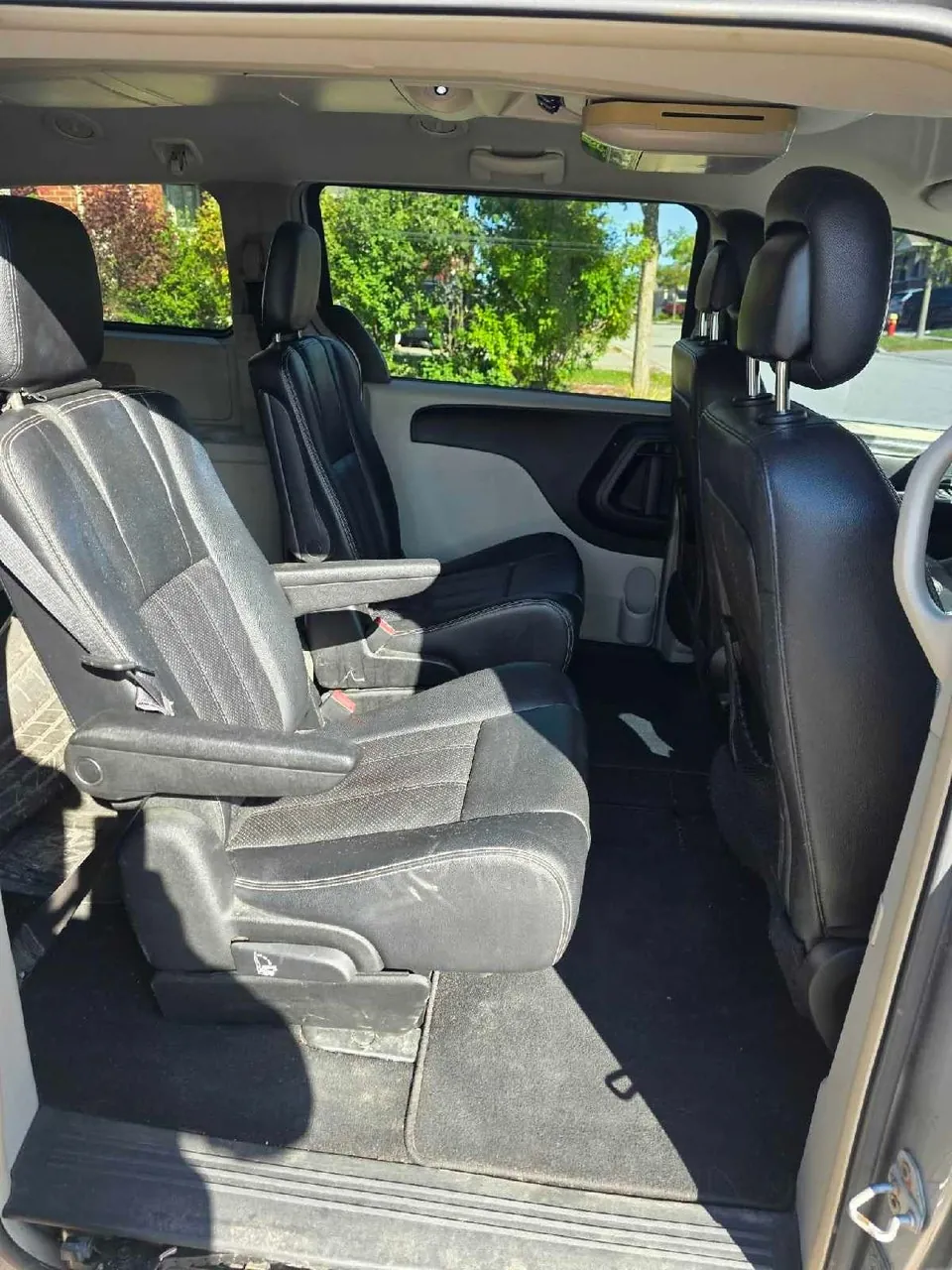 Dodge Caravan 2015 photo 5