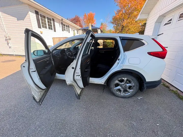Honda Cr-V 2018 photo 3