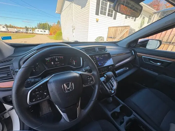 Honda Cr-V 2018 photo 2
