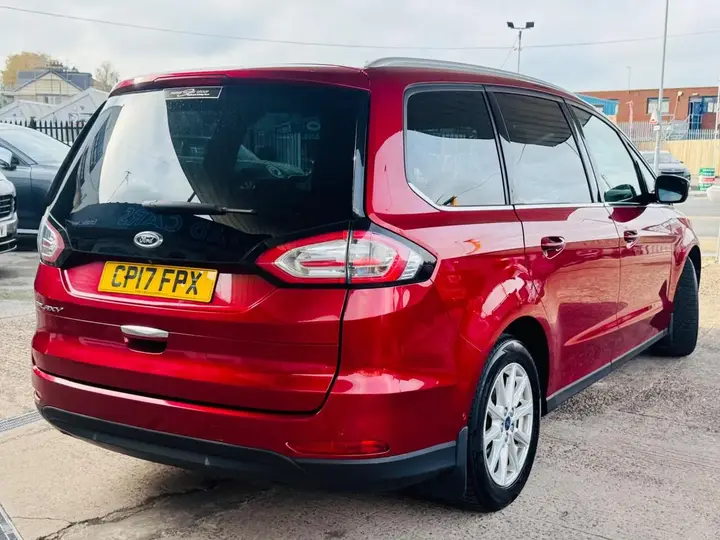 Ford Galaxy 2017 photo 4