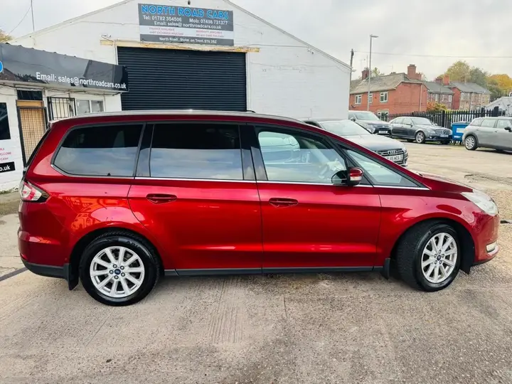 Ford Galaxy 2017 photo 3