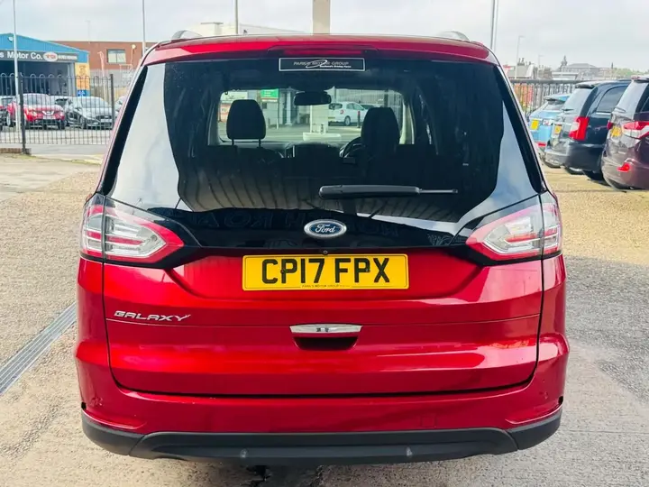 Ford Galaxy 2017 photo 5