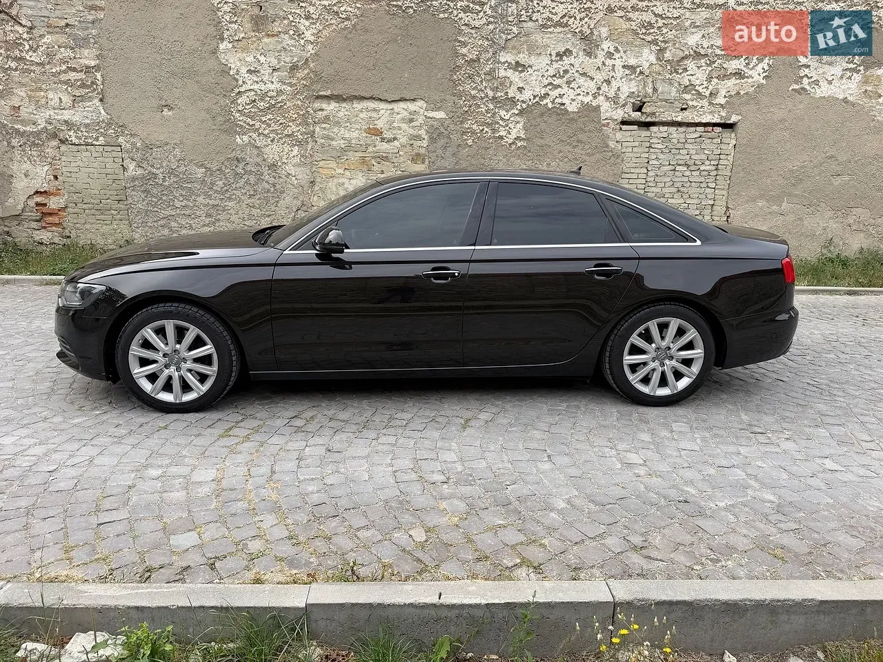Audi A6 2014 photo 4