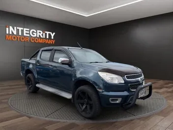 Holden Colorado 2015 photo 2