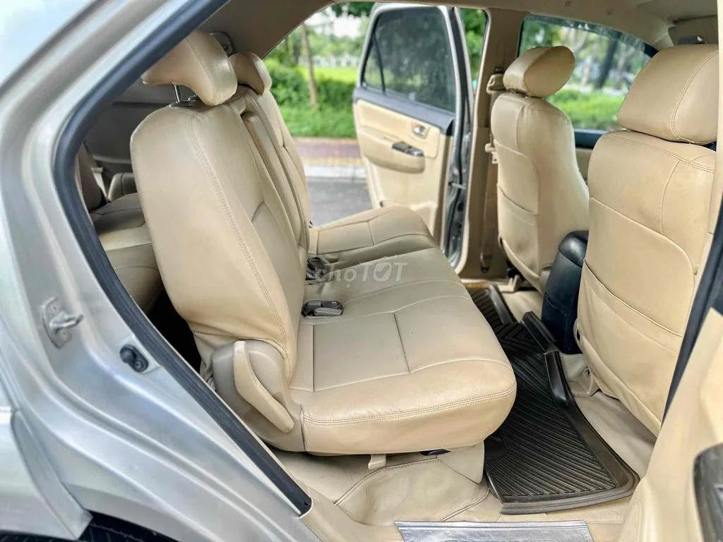 Toyota Fortuner 2014 photo 3