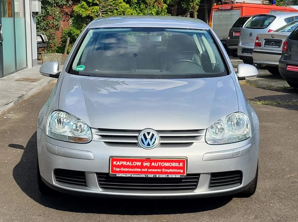 Volkswagen Golf V