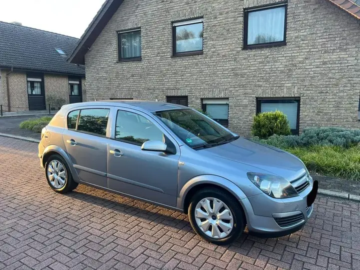 Opel Astra H