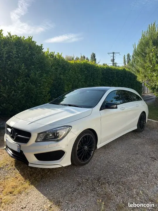 Mercedes-Benz Cla 2015 photo 2