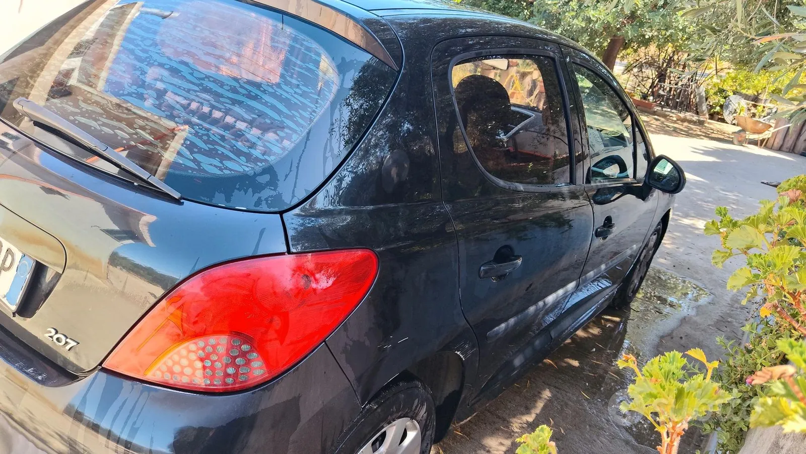 Peugeot 207 2008 photo 4