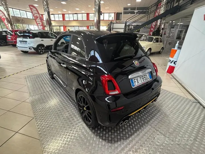 Abarth 595 2019 photo 3