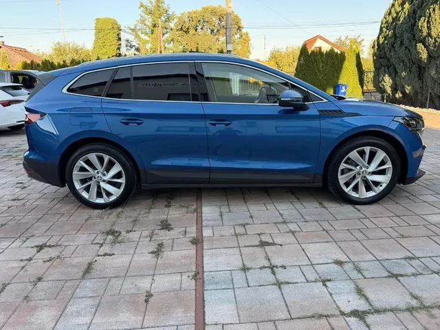 Skoda Enyaq 2023 photo 3
