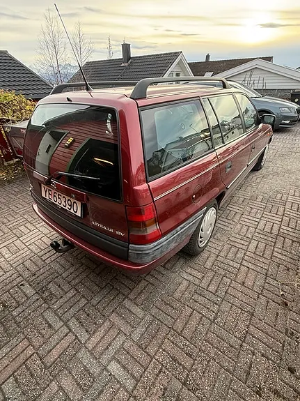 Opel Astra 1996 photo 3