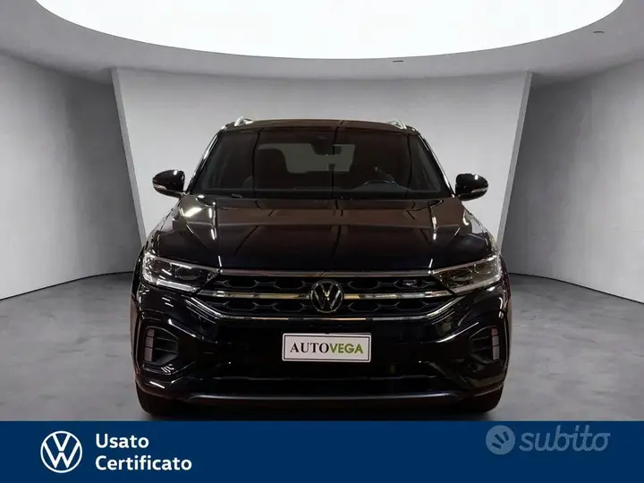 Volkswagen T-Roc 2023 photo 2