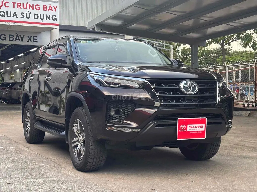Toyota Fortuner 2021 photo 2