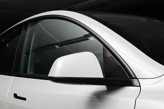 Tesla Model Y 2021 photo 4