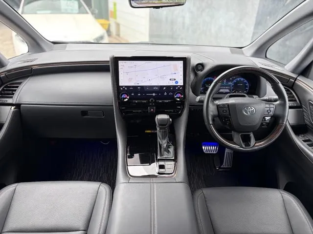Toyota Alphard 2023 photo 3