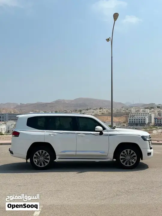 Toyota Land Cruiser 2024 photo 2