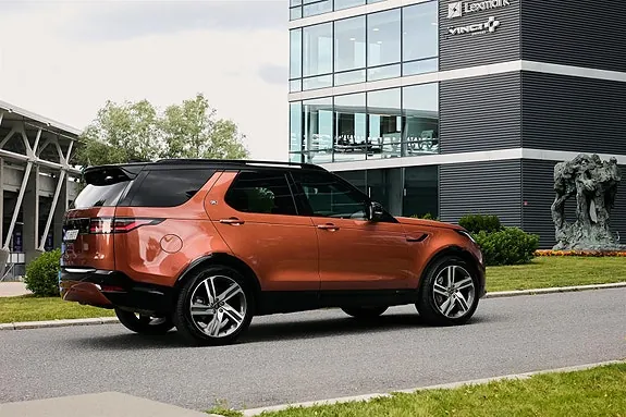 Land Rover Discovery 2022 photo 3