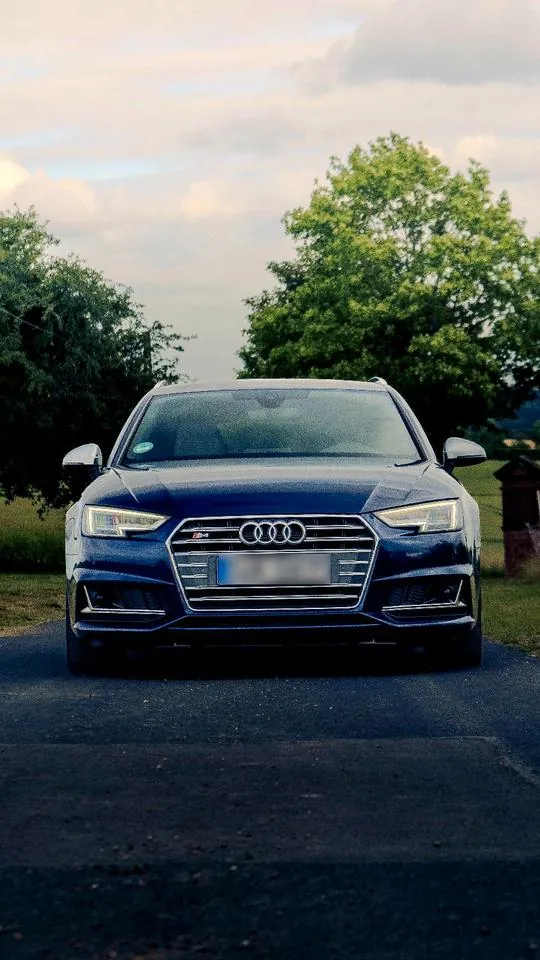 Audi S4