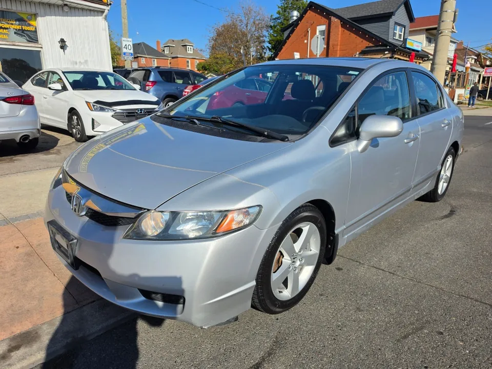 Honda Civic 2010 photo 3