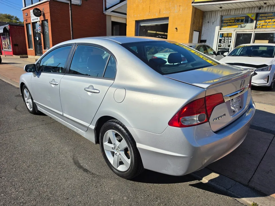 Honda Civic 2010 photo 5