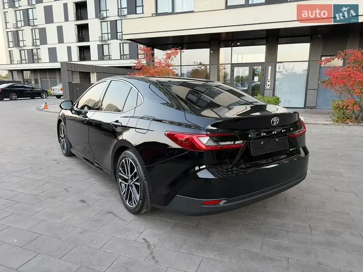 Toyota Camry 2024 photo 4
