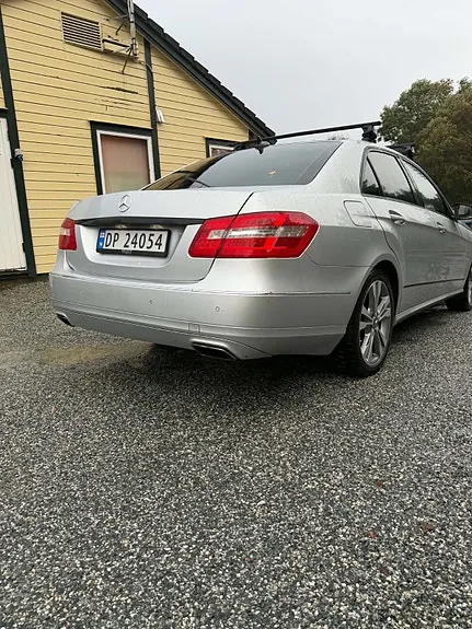 Mercedes-Benz E-Class 2013 photo 5