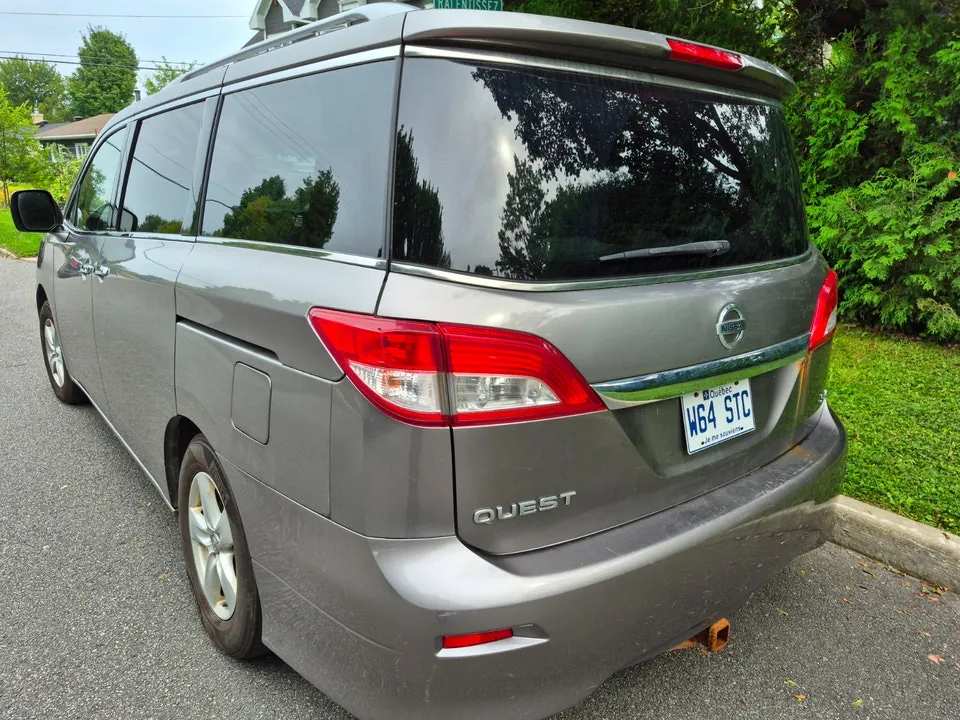 Nissan Quest 2013 photo 3