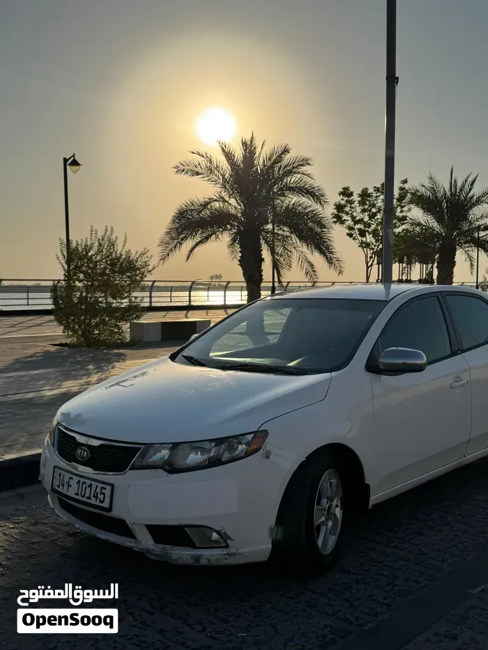 Kia Cerato 2012 photo 4
