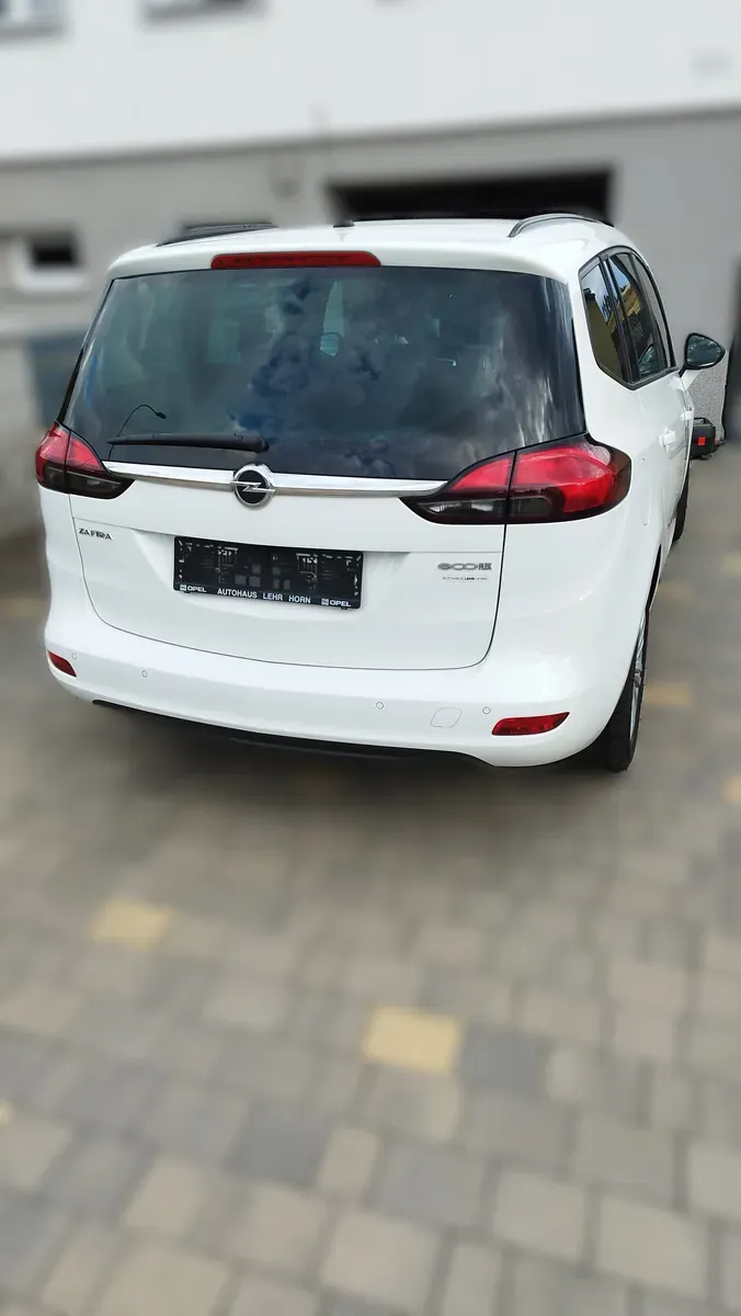 Opel Zafira 2017 photo 3