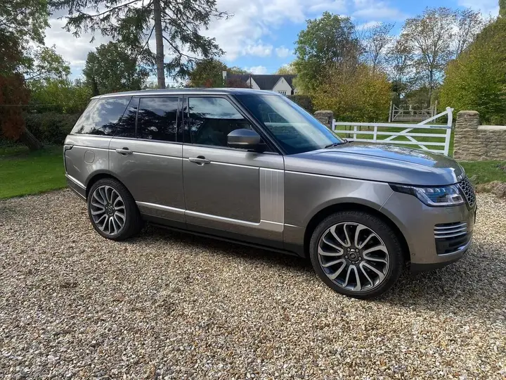 Land Rover Range Rover 2019 photo 2