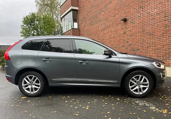 Volvo Xc60 2017 photo 5